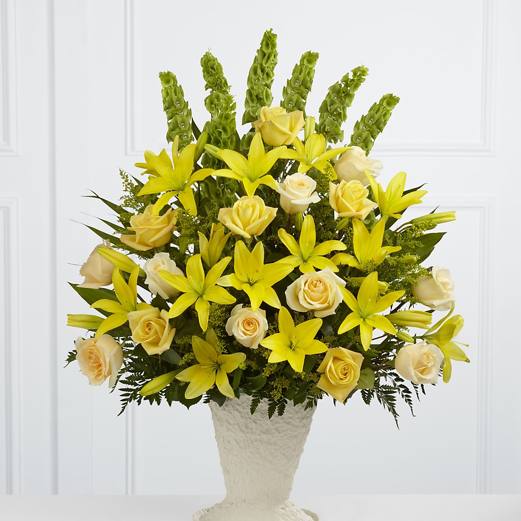 Golden Memories Arrangement – Friendly Flower Shop, San Angelo TX