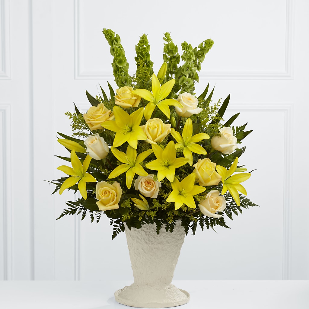 Golden Memories Arrangement – Friendly Flower Shop, San Angelo TX