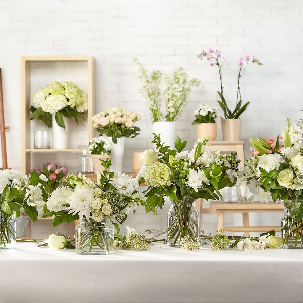 Classic Ivory – A Florist Original –  Friendly Flower Shop, San Angelo TX