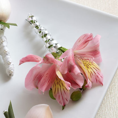 Pink Peruvian Lily Boutonniere –  Friendly Flower Shop, San Angelo TX