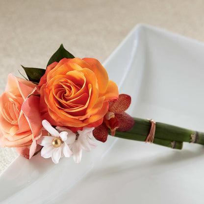 Sunset Dream Boutonniere –  Friendly Flower Shop, San Angelo TX