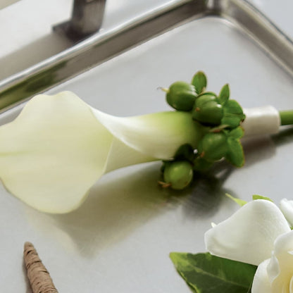 White Calla Boutonniere –  Friendly Flower Shop, San Angelo TX